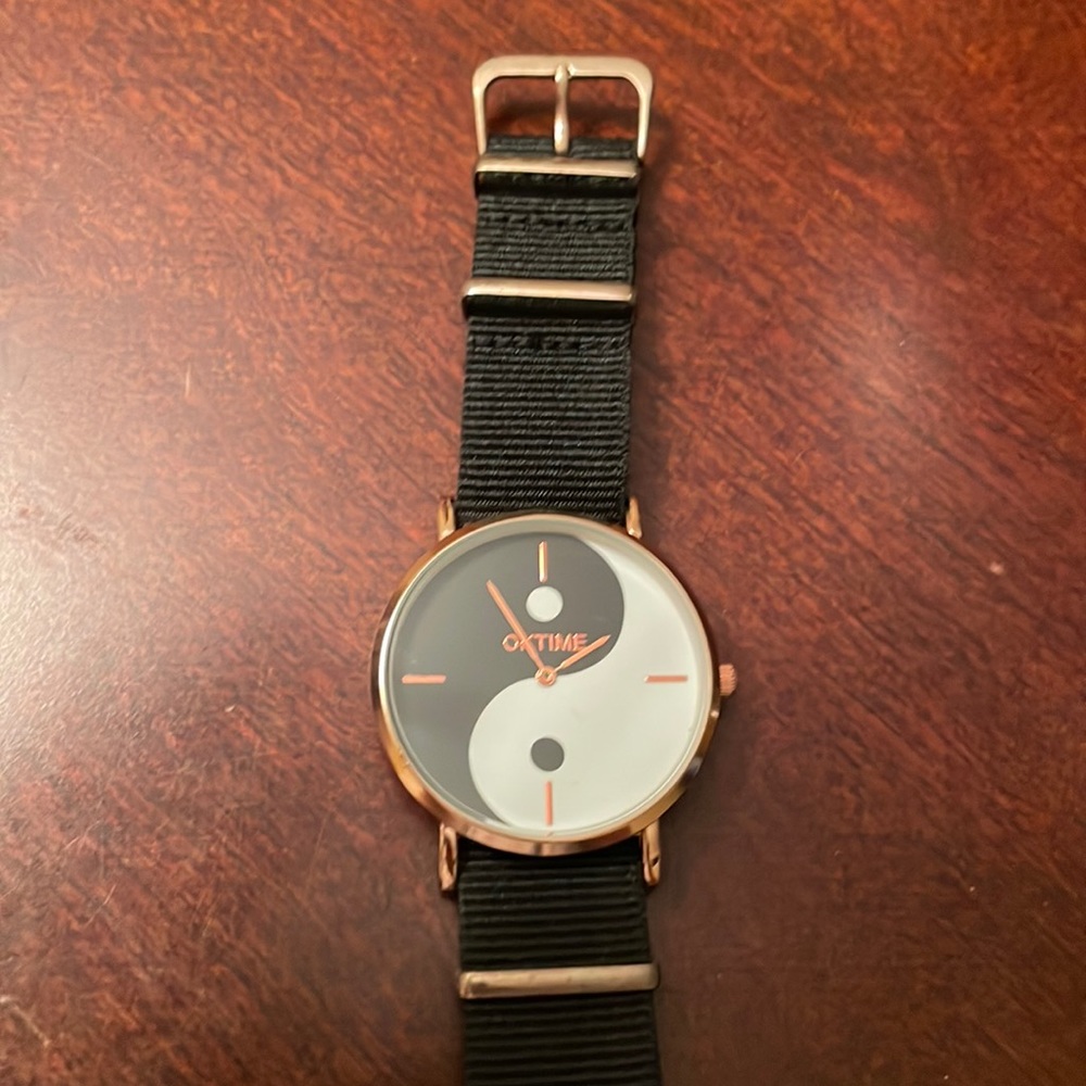 Ying Yang watch